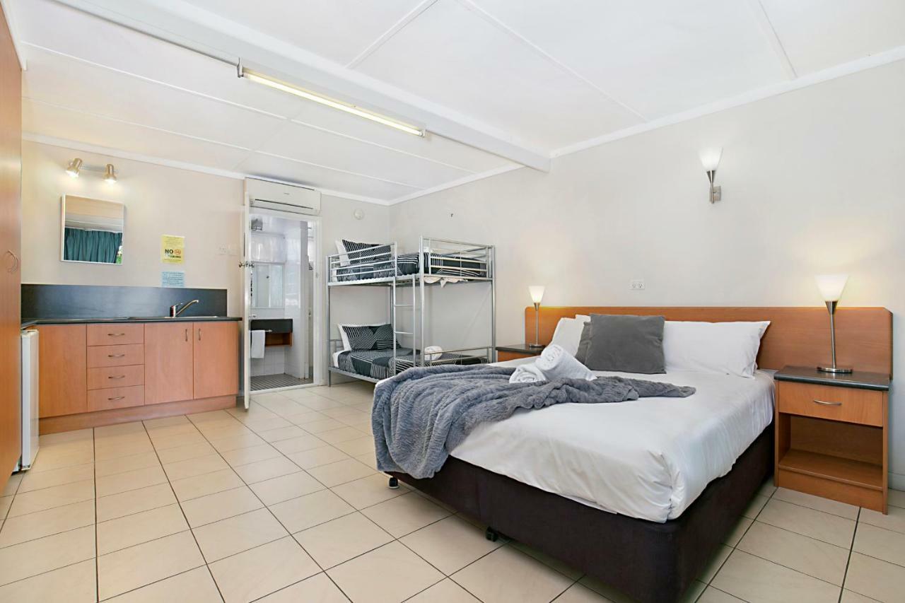 South Gladstone Motel Экстерьер фото