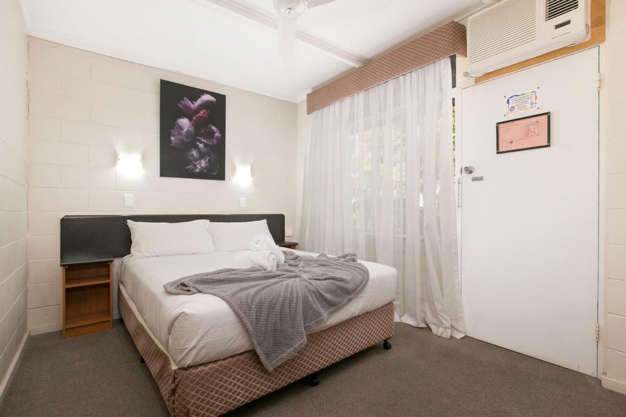 South Gladstone Motel Экстерьер фото